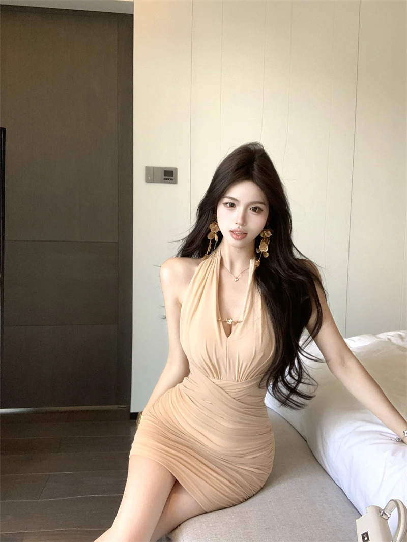 2025夏季新款日不落挂脖心机纯欲风修身包臀网纱绝美捏褶连衣裙女