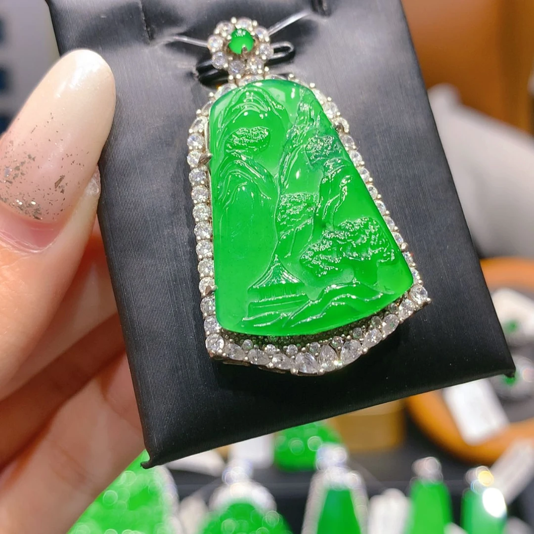 【闪购商品】颈饰银S925镶嵌翡翠6柒姐