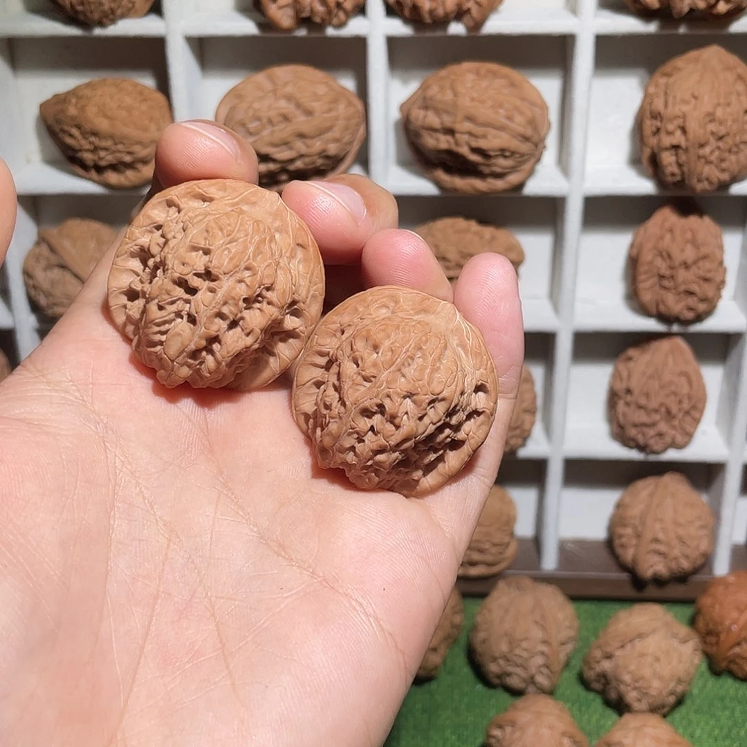 吊坠文玩核桃36全品精对血麒麟