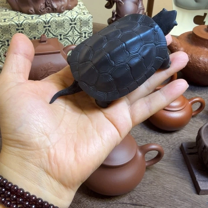 茶壶紫砂乌龟雕塑灵动可爱