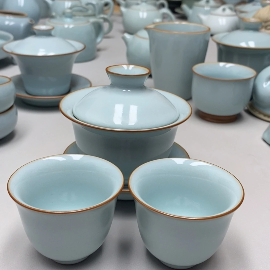 亮*微瑕元宝盖碗，微瑕一对玉兰杯，无礼盒