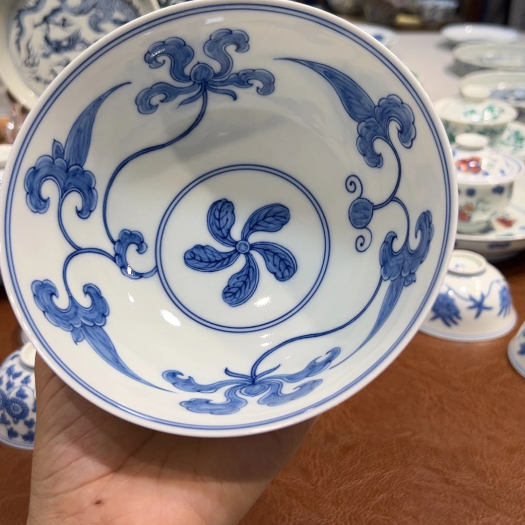 盖碗缠枝宝相宫碗15厘米