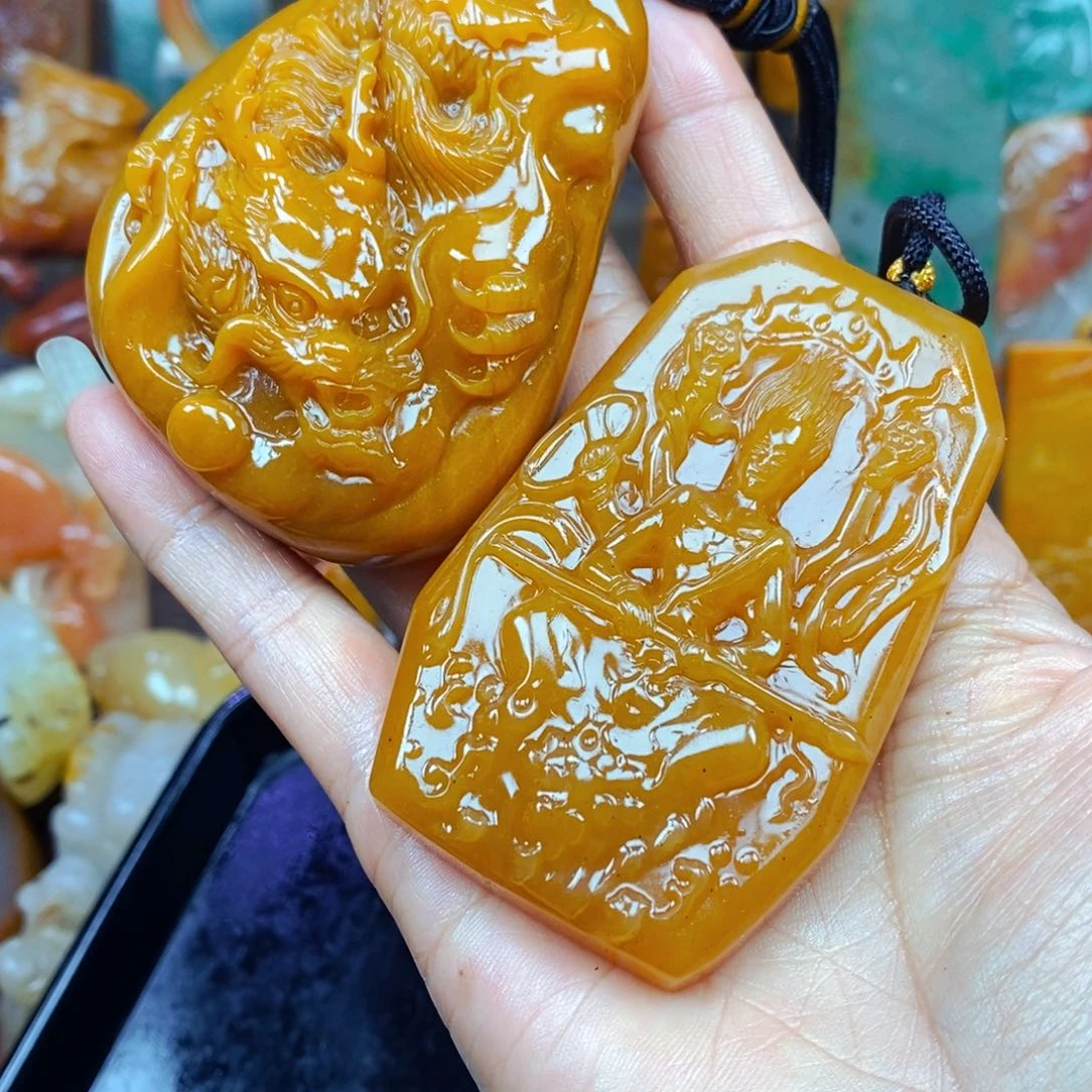 石英质玉（黄龙玉）未镶嵌吊坠(不含链)