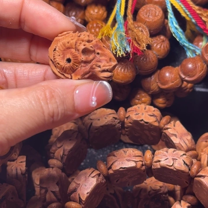 桃核吊坠领头羊三通