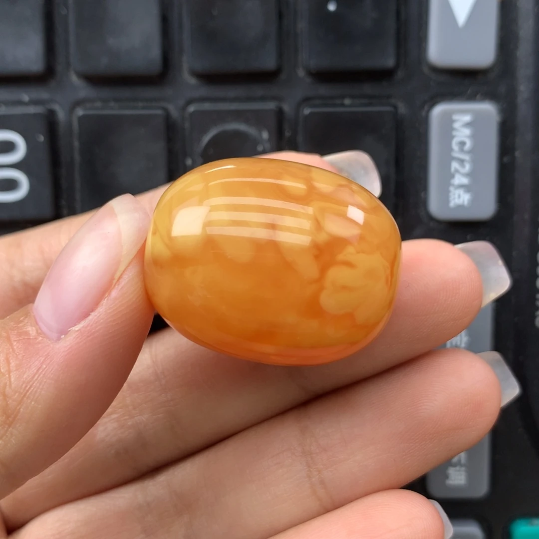 琥珀未镶嵌珠宝奇石27m22m