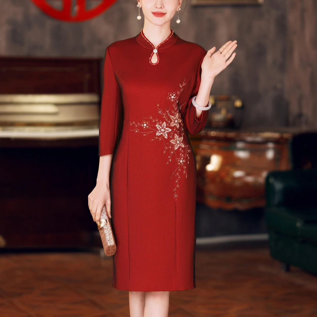 妈妈婚宴装礼服女2023新款喜婆婆端庄气质旗袍改良旗袍裙