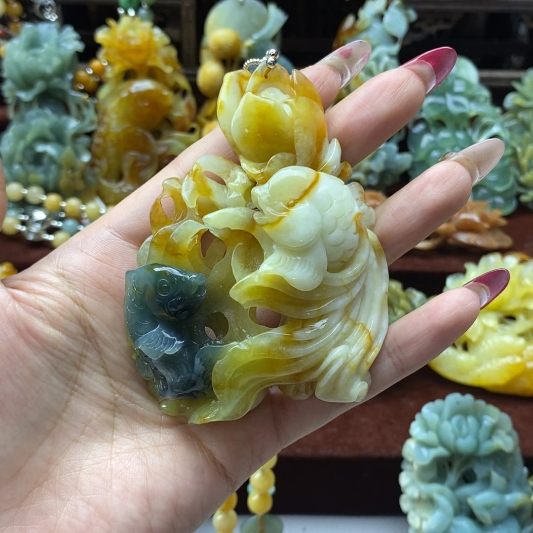 蛇纹石玉挂件未镶嵌最*