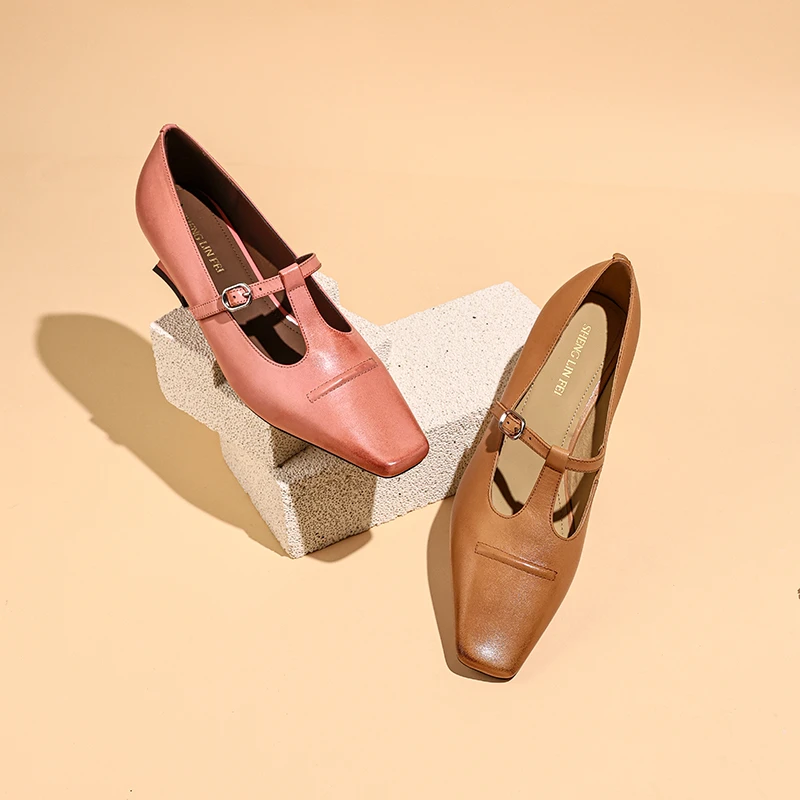 圣琳妃/牛皮/4CM法式复古方头单鞋女粗跟一字带百搭D20061