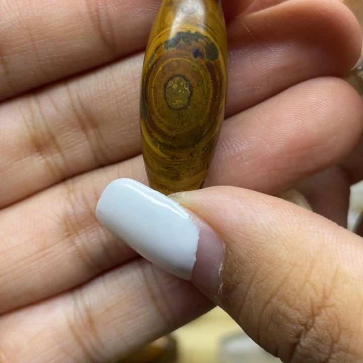 未镶嵌颈饰玛瑙/玉髓