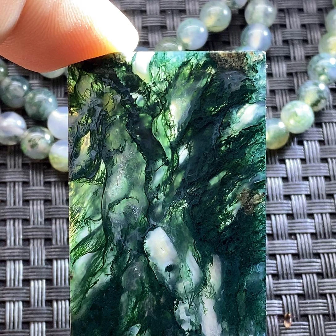未镶嵌颈饰玛瑙/玉髓爬****你