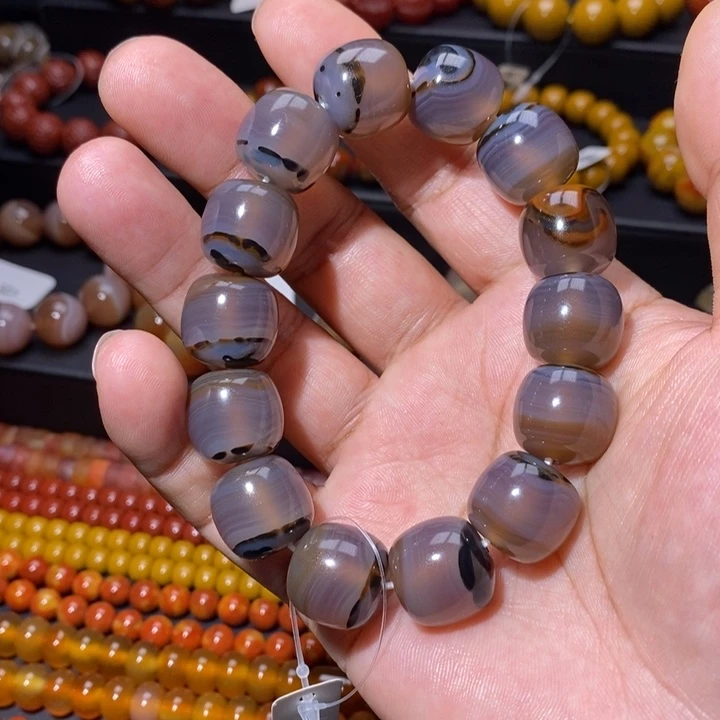 玛瑙/玉髓手链未镶嵌望**龙