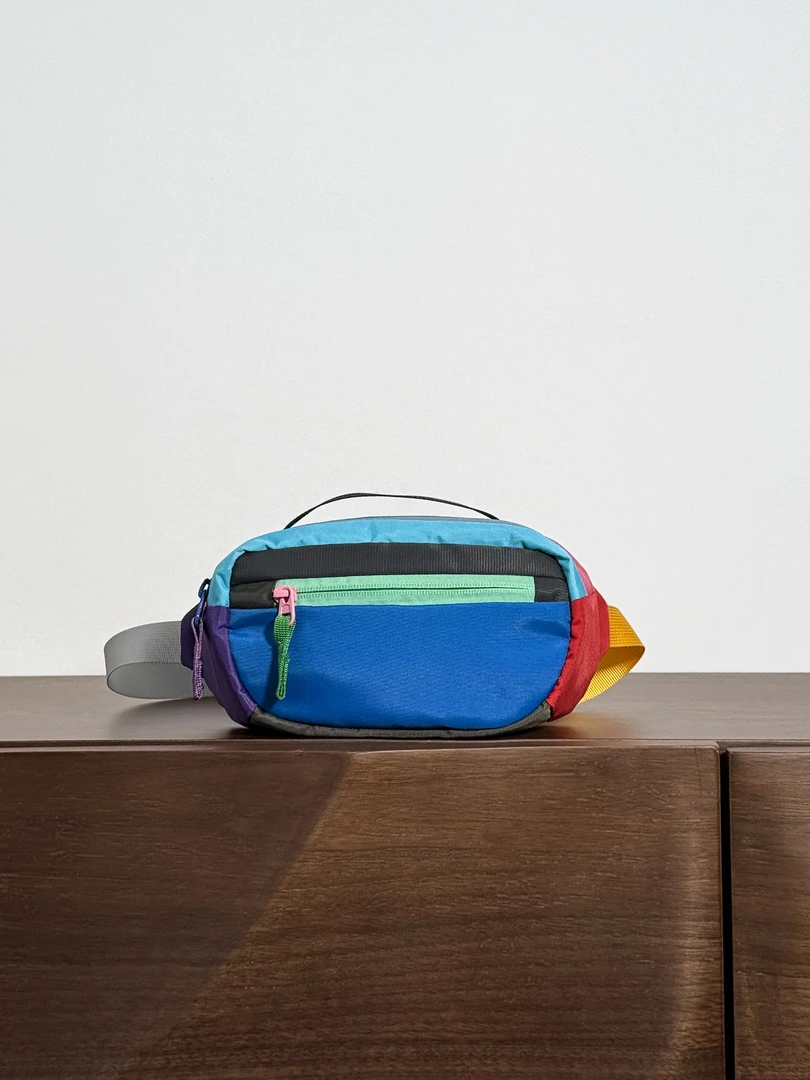 多巴胺时尚斜挎包登山户外旅行拼色休闲小腰包胸包女士