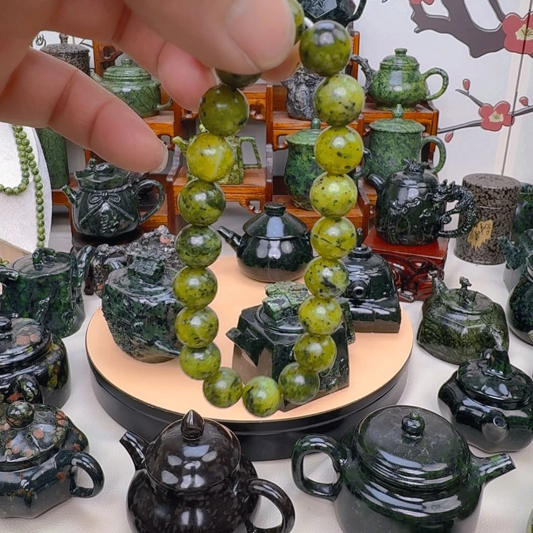 兰***涂蛇纹石玉未镶嵌精美手串好漂亮呀