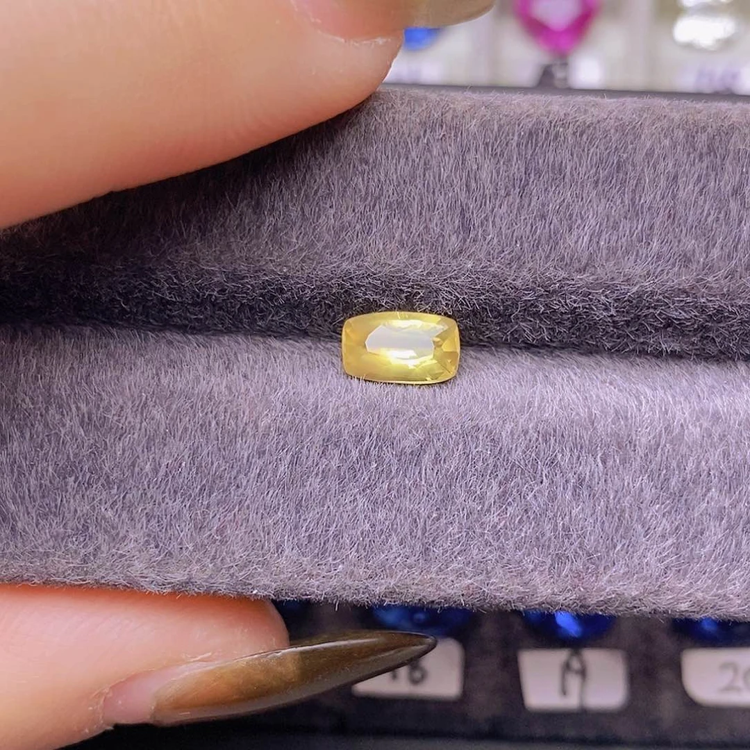 裸石蓝宝石GRC无烧斯里兰卡火彩不错1.10ct/0070