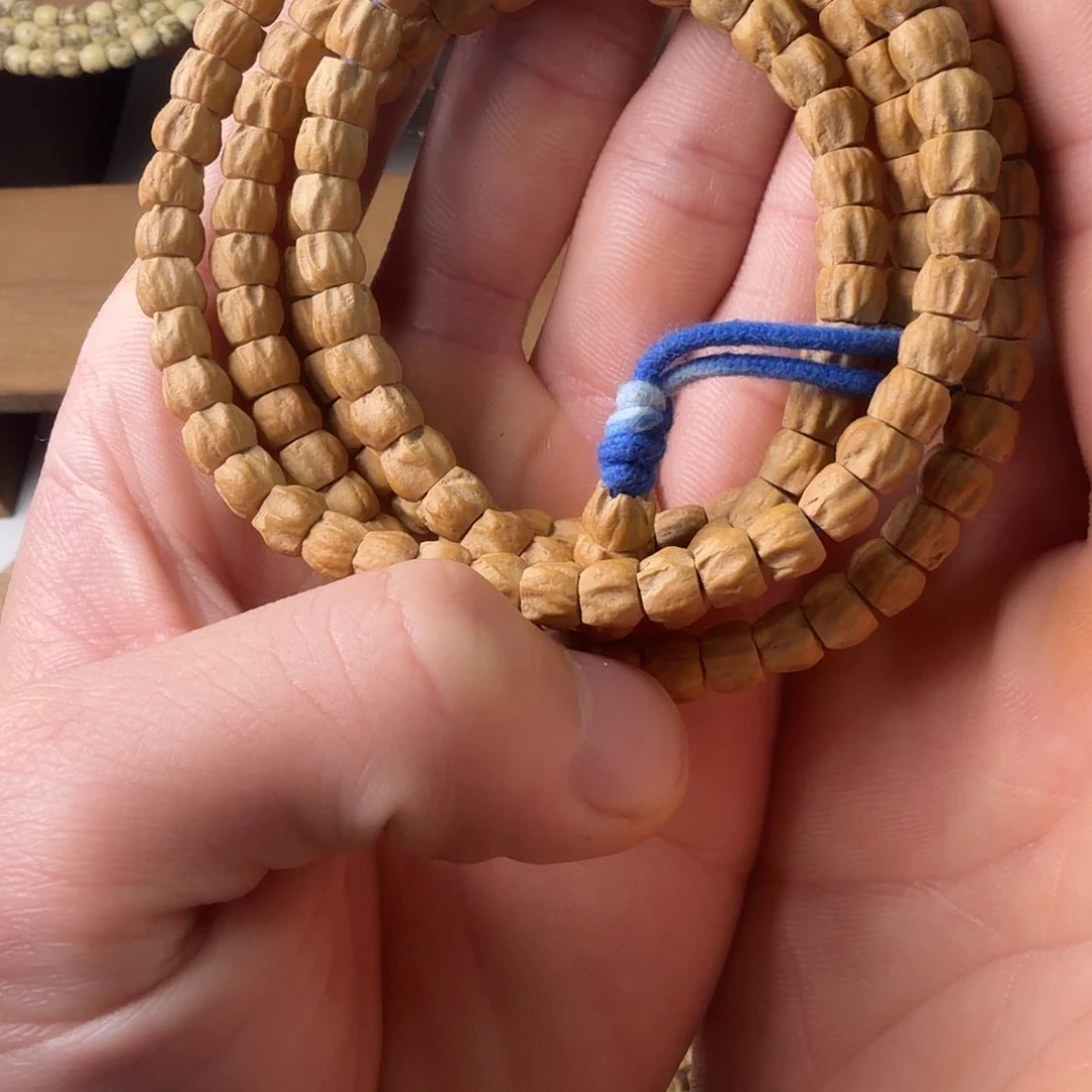 柏香籽/百香籽吊坠方块多棱