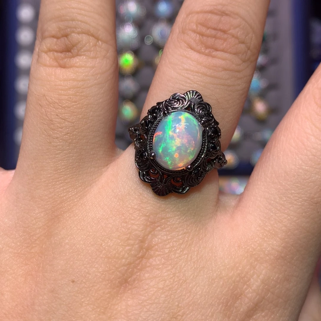 银S925镶嵌欧泊戒指