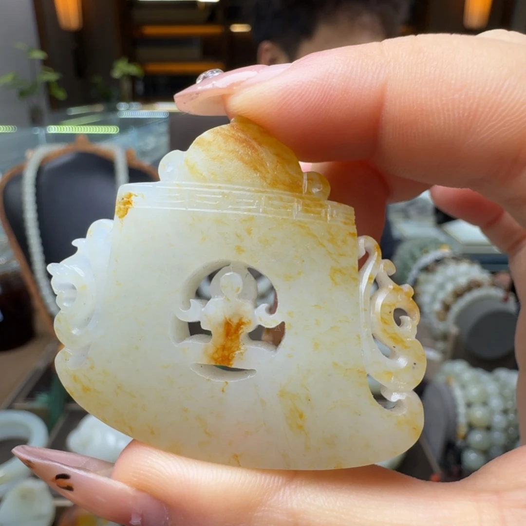 和田玉未镶嵌挂件