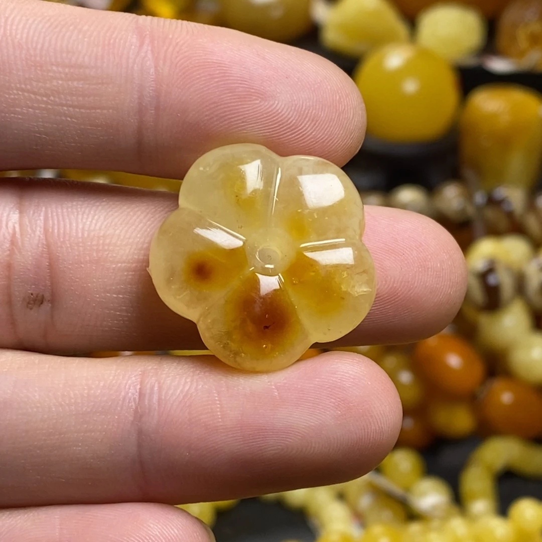 琥珀未镶嵌裸石蜜蜡