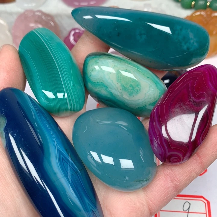 玛瑙/玉髓颈饰未镶嵌泈*