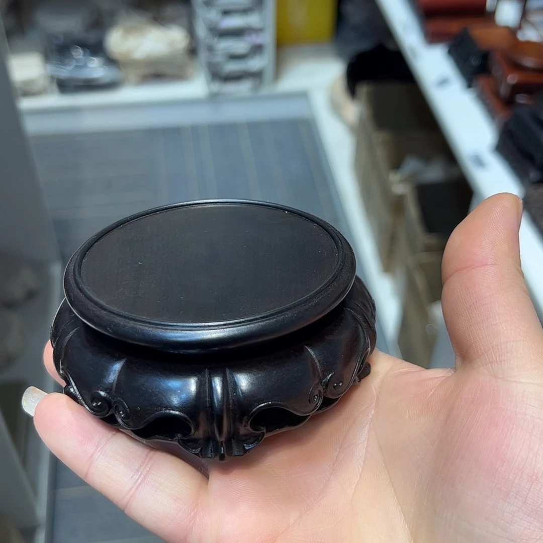 黑酸枝木类端景台