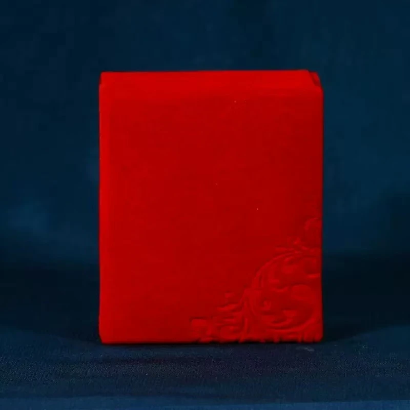 汉白项链       礼品盒