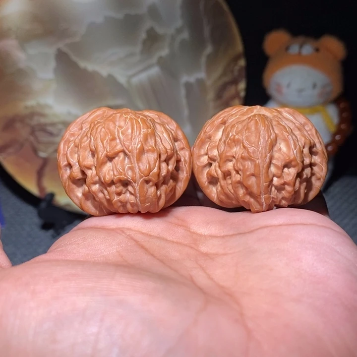渣***、桃核把件41尺磨盘