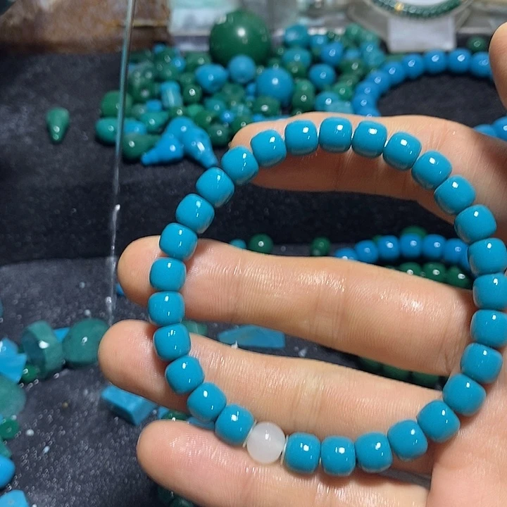 凯***石英石非金属暴力蓝8mm手串