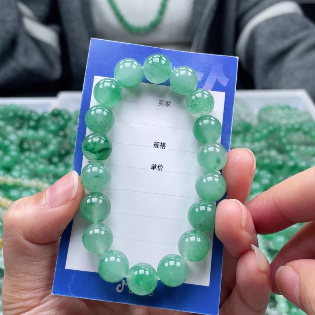 未镶嵌手串石英质玉（非洲翠）