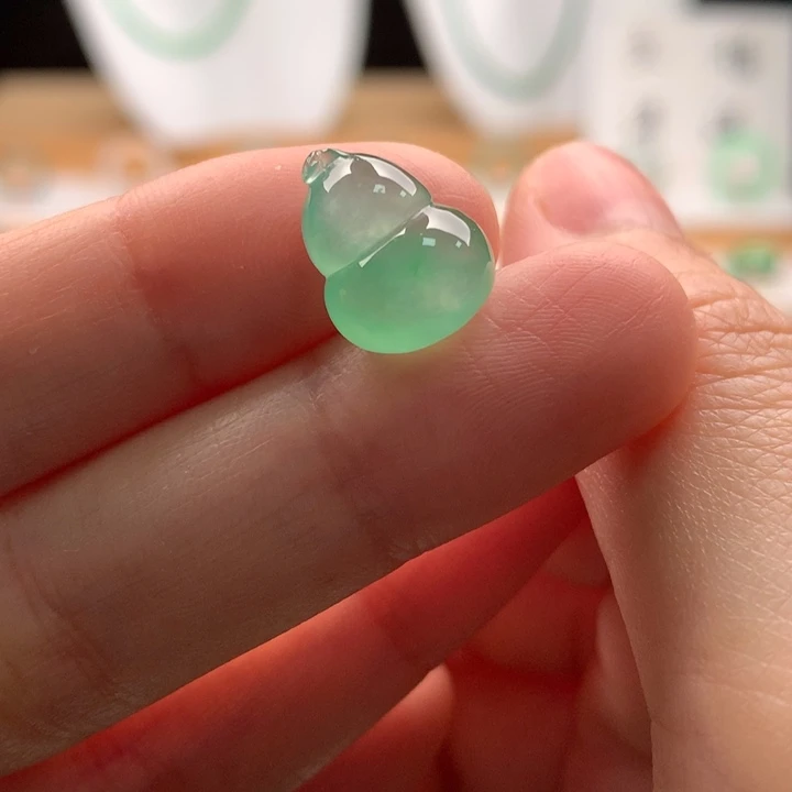 翡翠未镶嵌手串天然缅甸A货翡翠