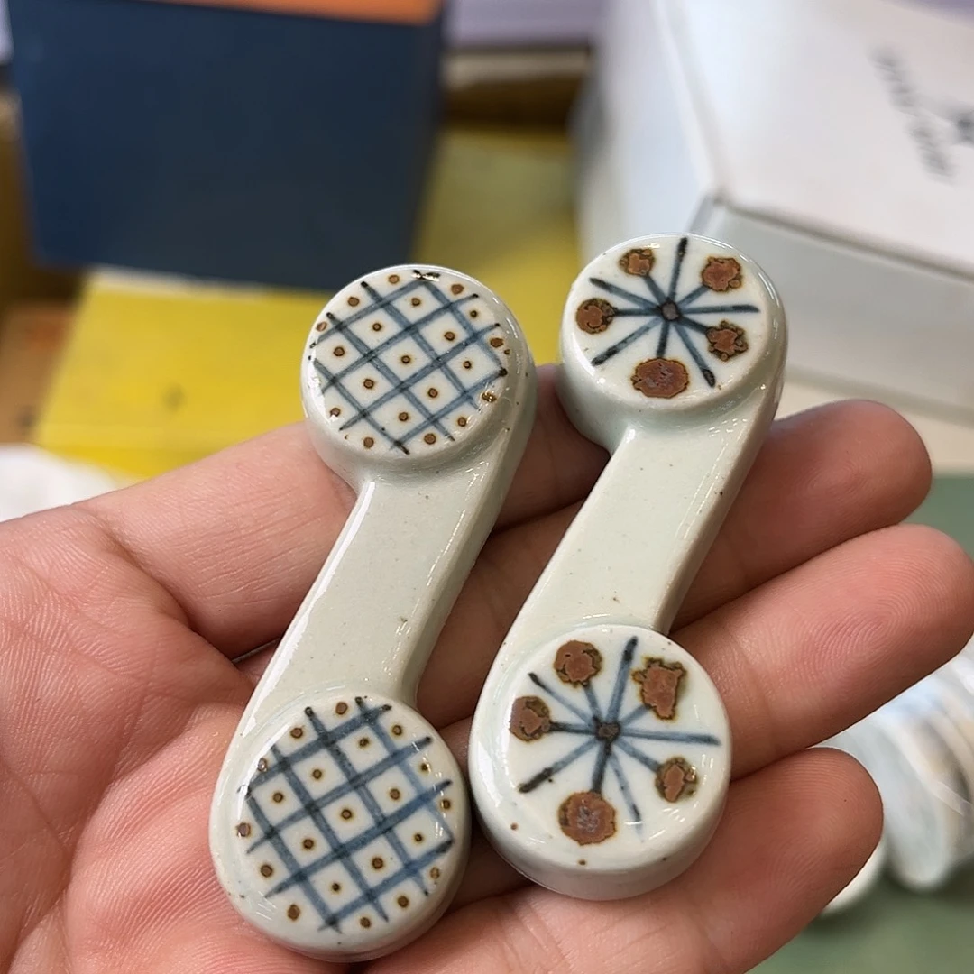 盖碗在家门口买菜了没有了吧