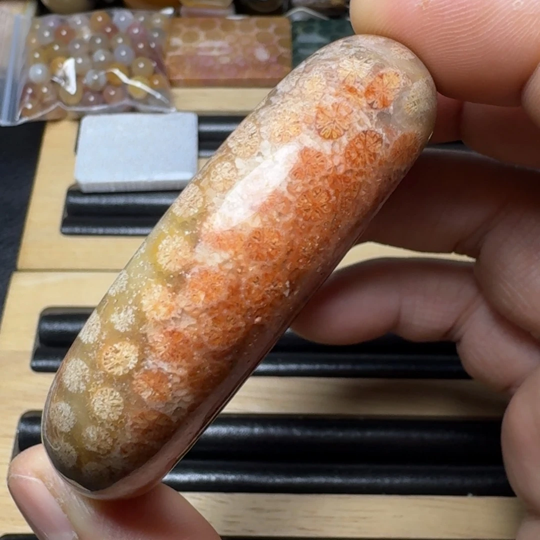 硅化玉纯天然色有机玉石未镶嵌53圈口