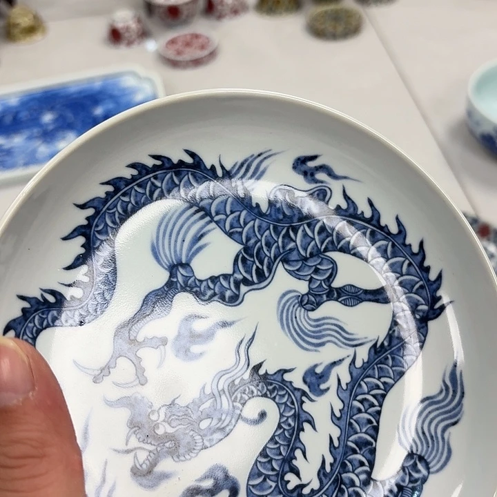 瓷片青花铠甲龙大胡乘景德镇