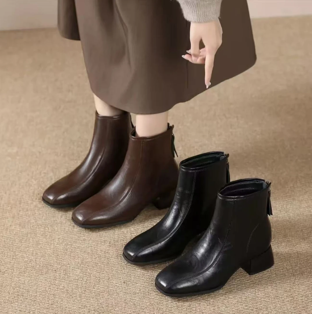 【品牌力荐】2025秋冬新款百搭高级时尚舒适设计感小短靴羊188
