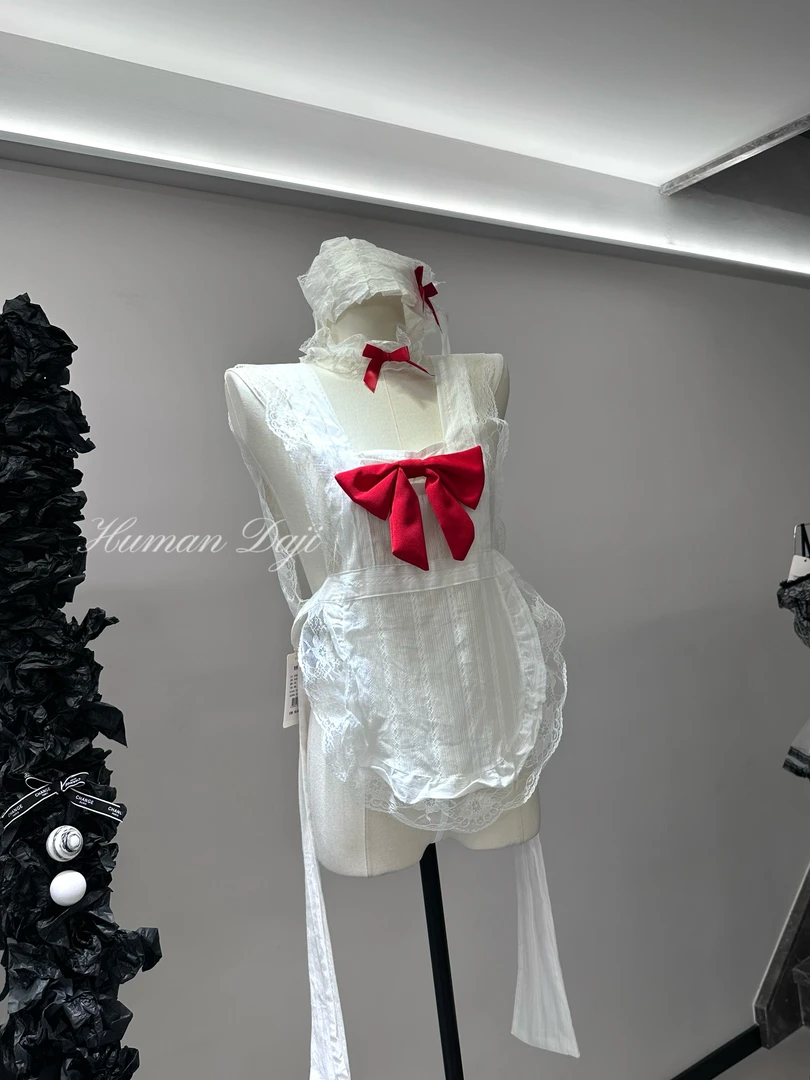 女仆纯欲吊带冰丝睡裙