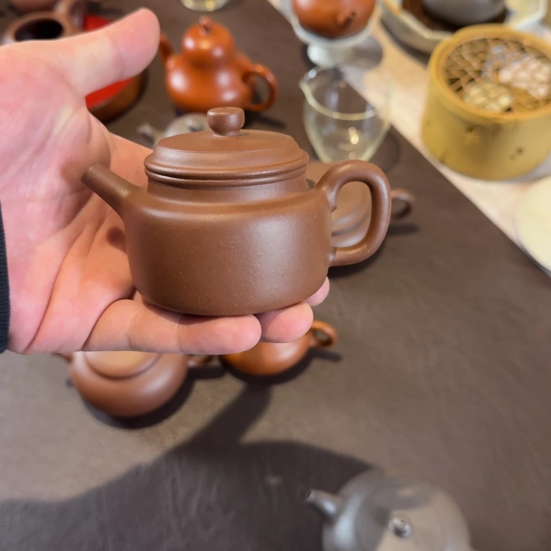 茶壶紫砂宜兴紫砂壶羊角山紫泥德钟