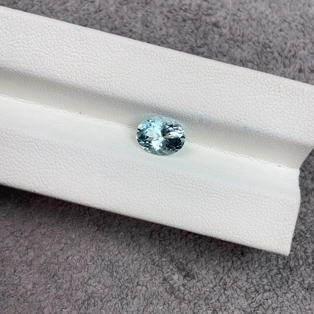 海蓝宝石裸石未镶嵌1.8ct