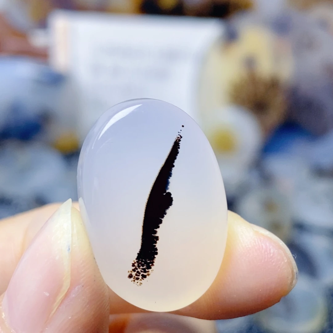 玛瑙/玉髓未镶嵌珠宝奇石