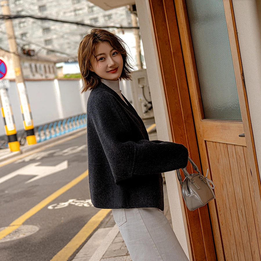 双面毛呢外套显瘦宽松型气质翻领外套呢大衣短款秋冬春季时尚