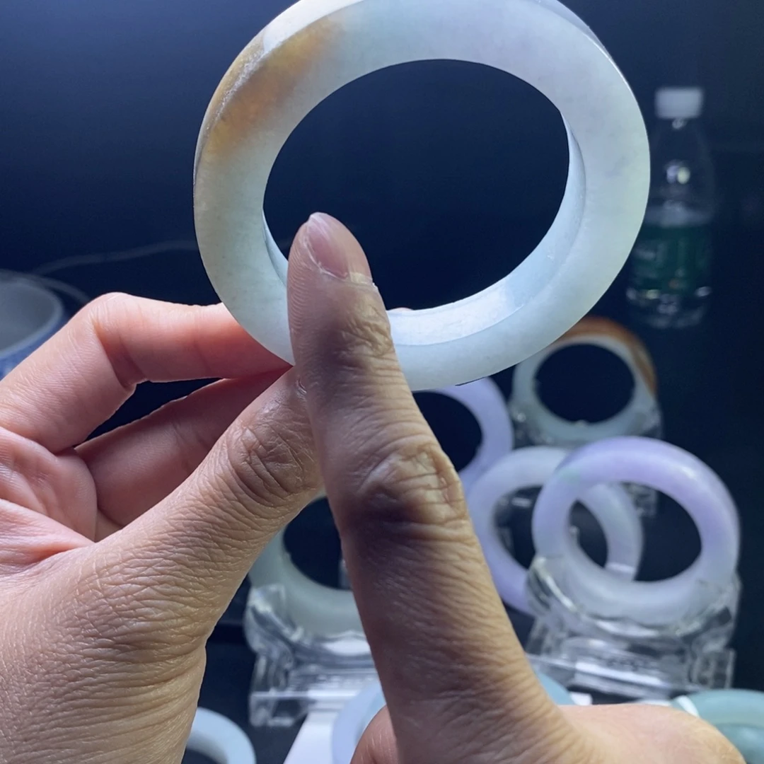 定制翡翠未镶嵌毛胚发一个