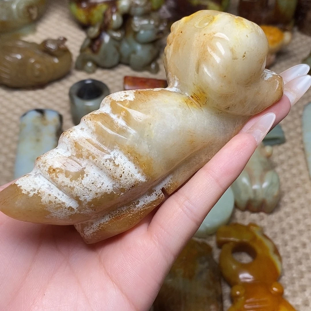 未镶嵌蛇纹石玉颈饰