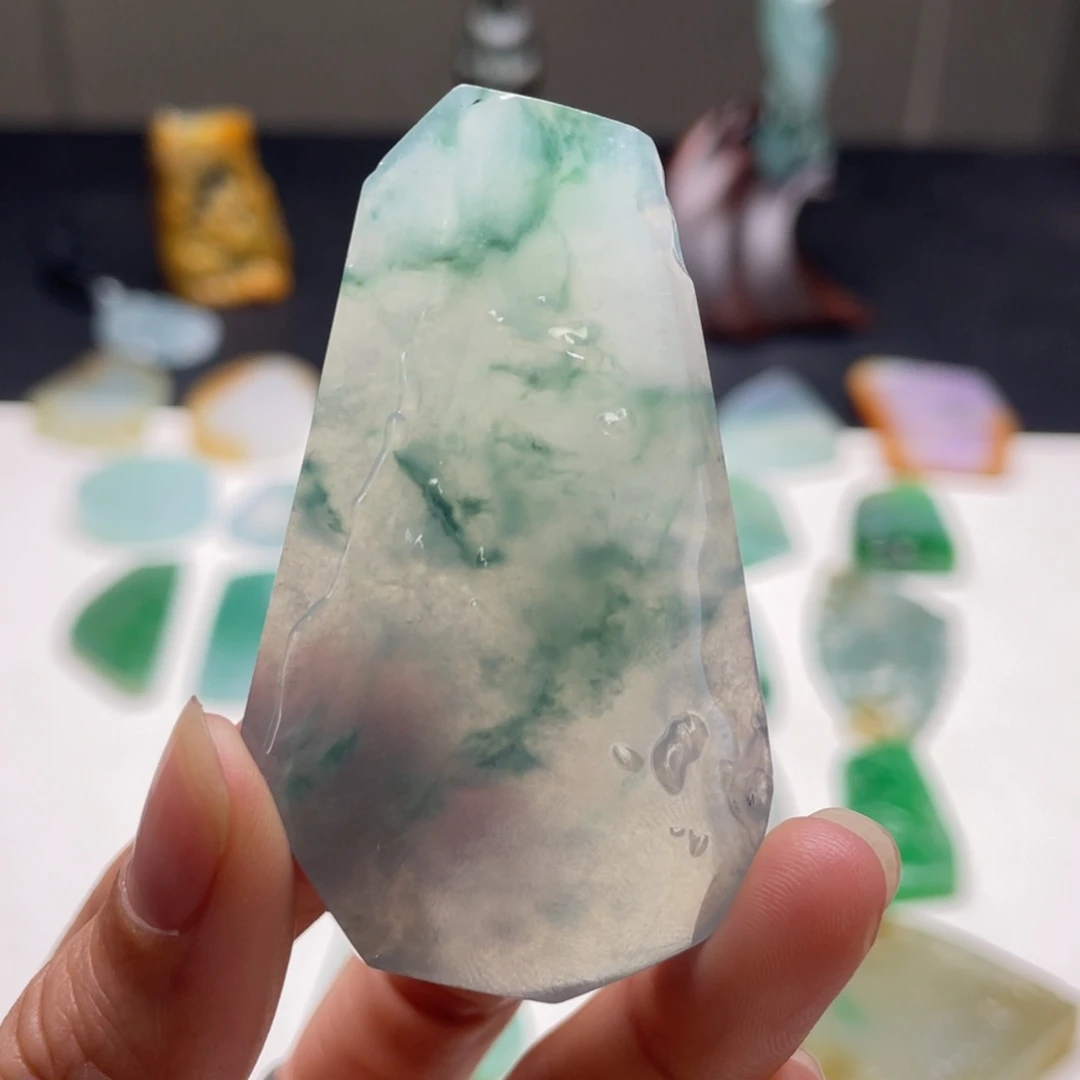 定制翡翠未镶嵌包工包料