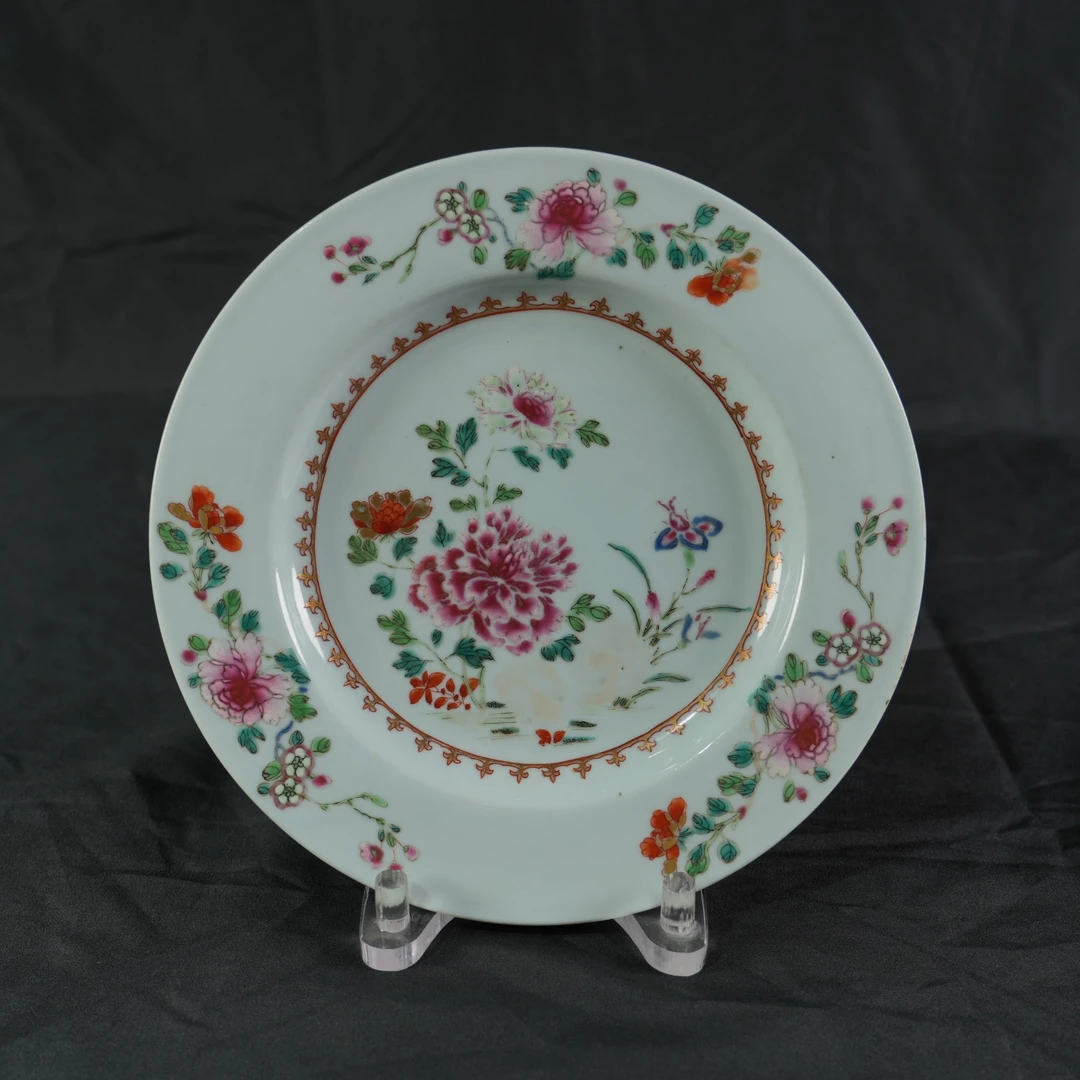 粉彩花卉纹折沿盘