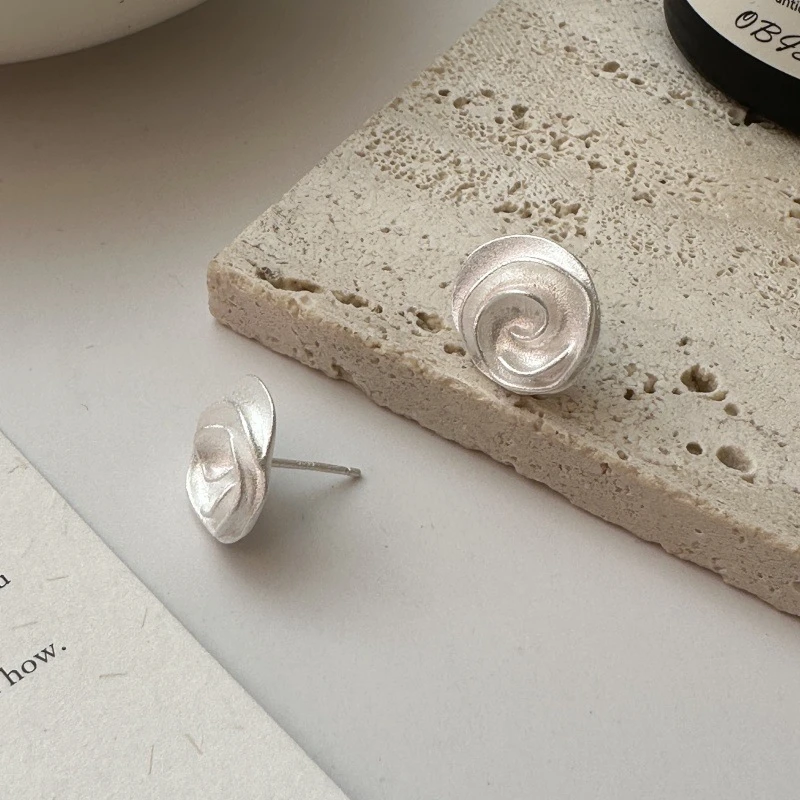 925银耳饰 韩版烧白工艺玫瑰花耳环韩国INS简约复古精致小花耳钉