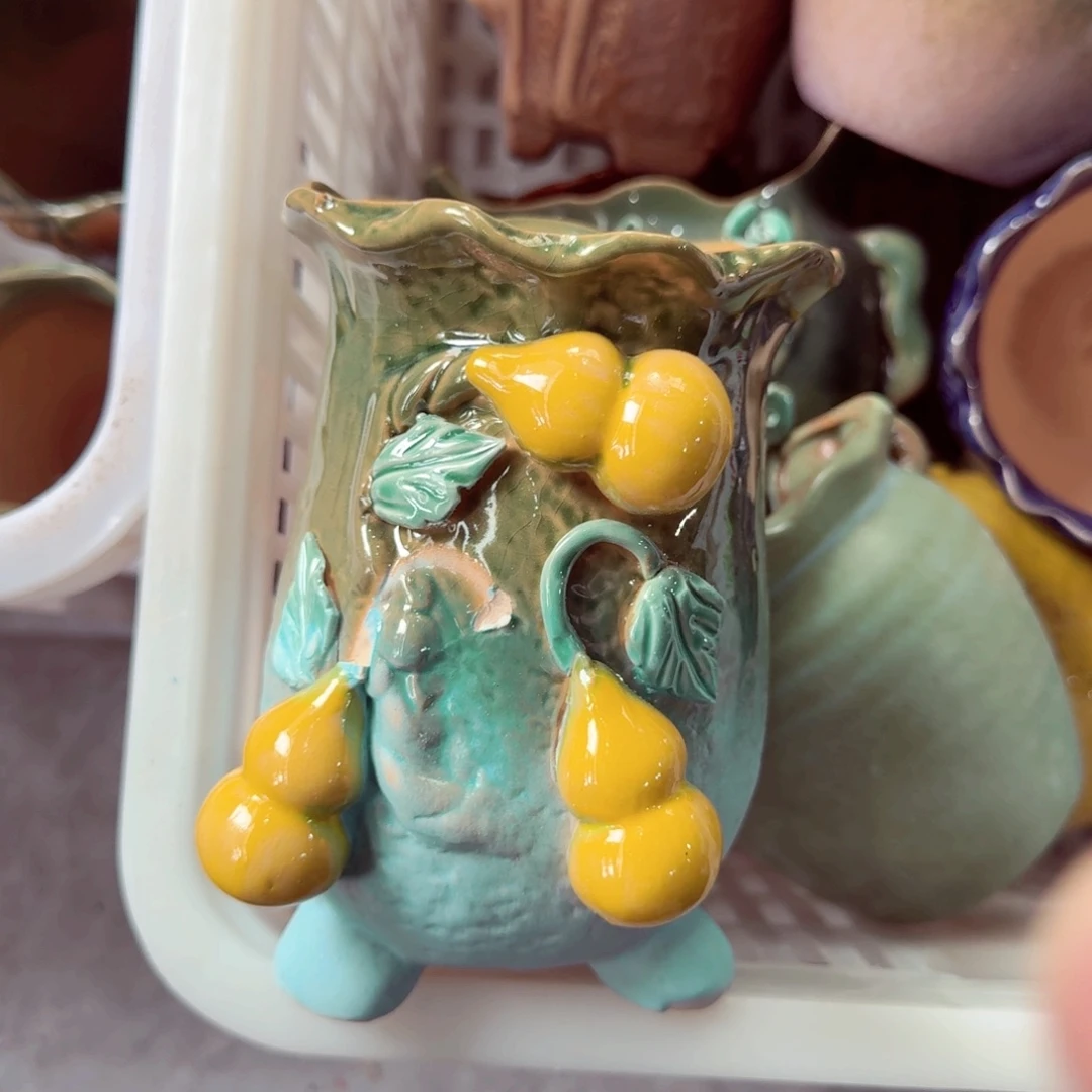 紫砂花盆瑕疵瑕疵