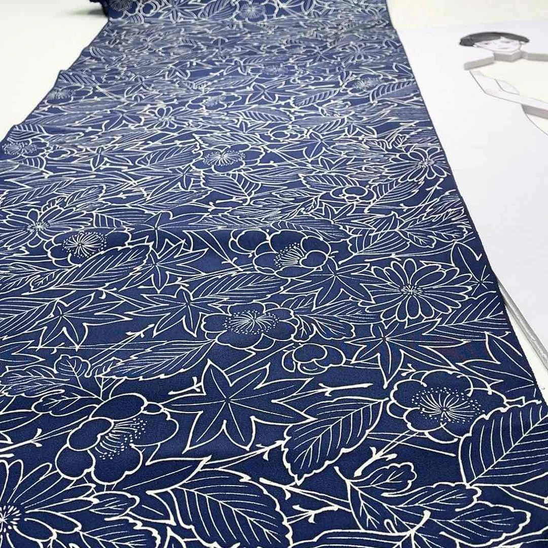 织绣正绢布料开播了