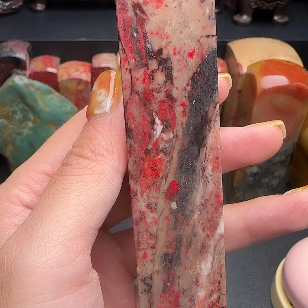 昌化石昌化鸡血石