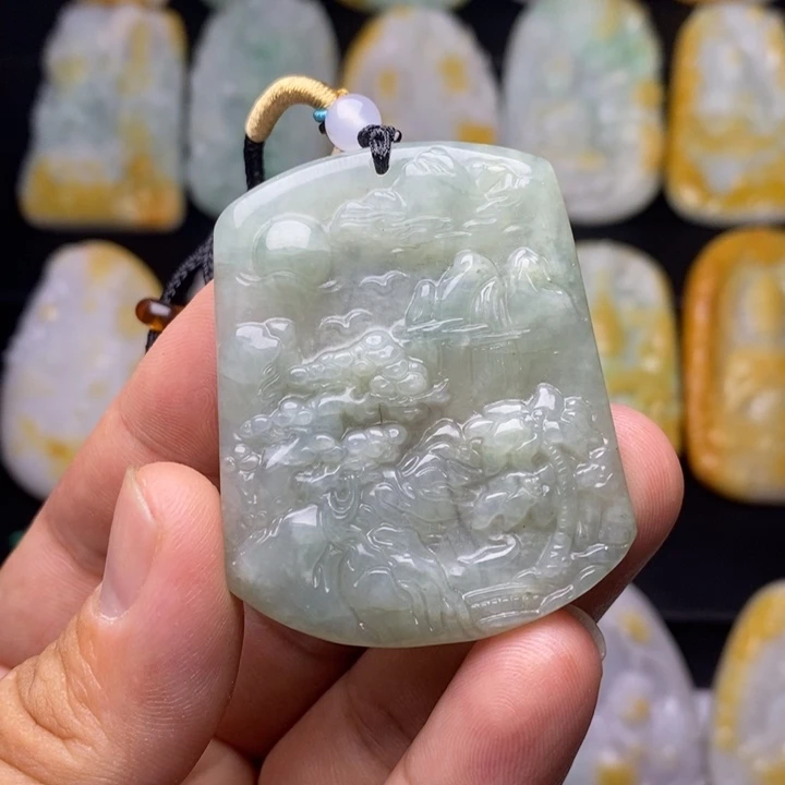 翡翠未镶嵌颈饰翡翠