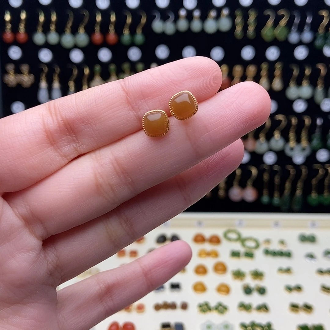 和田玉银S925镶嵌耳饰