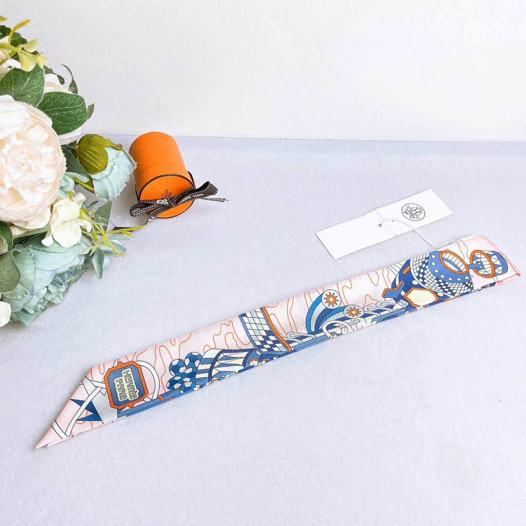 全新未使用 Hermes/爱马仕 丝巾/码/XspA4900