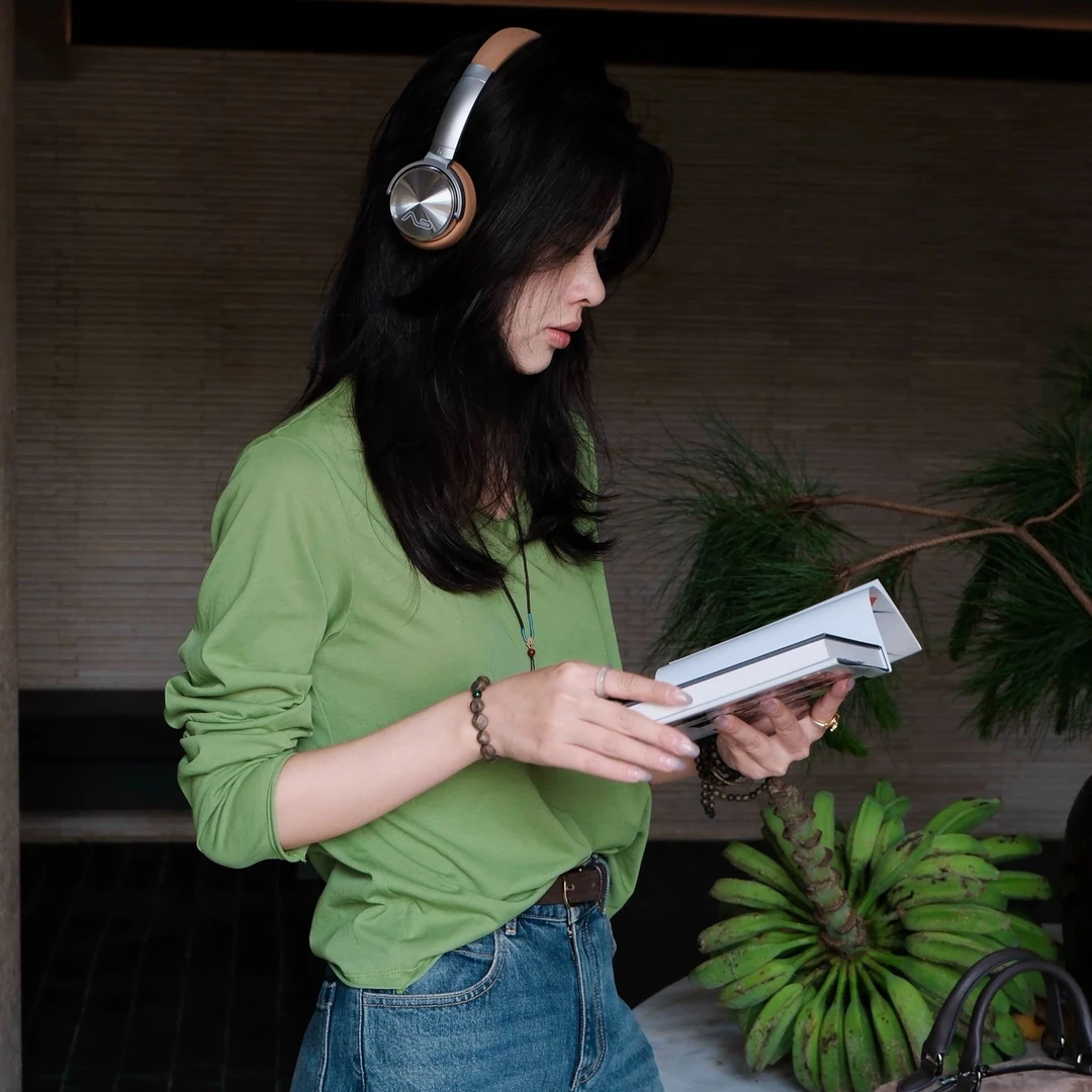 【绿烟】领口双层褶边·时尚百搭休闲简约小众设计V领T恤纯色显瘦